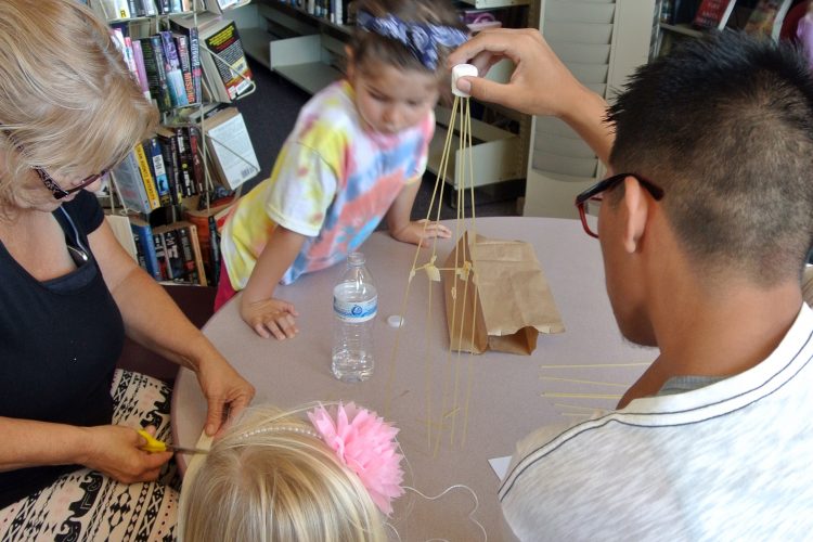 Marshmallow Challenge in Elfrida